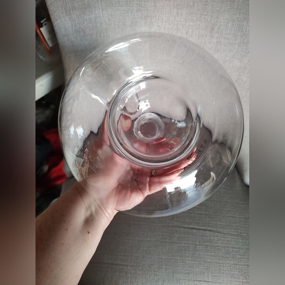 Glass Decanter - Picture 4 of 4